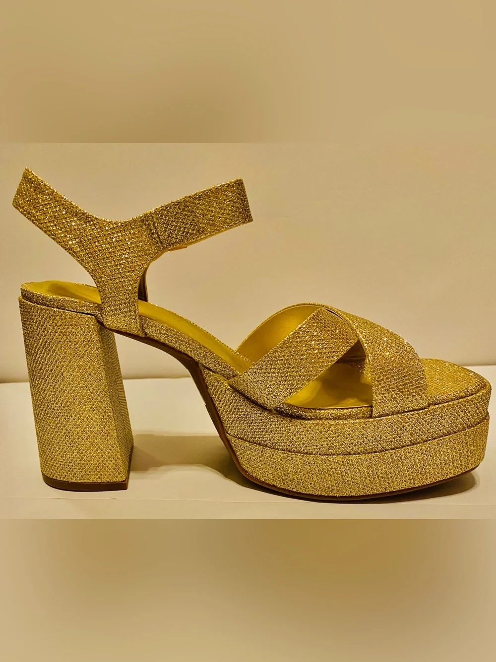 DREAM PAIRS-Size 9-Sparkle Gold Peep Toe Platform Ankle Strap Chunky Heels, NEW